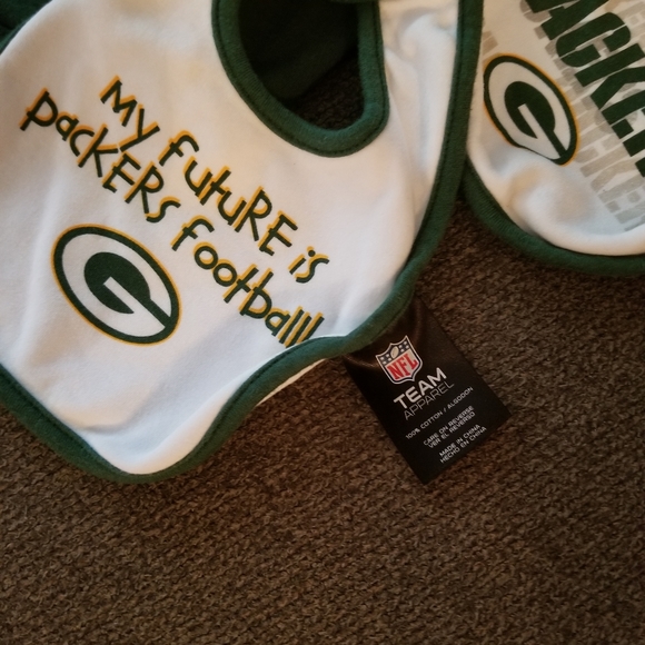 Packers Onesie with Bibs - Picture 2 of 2